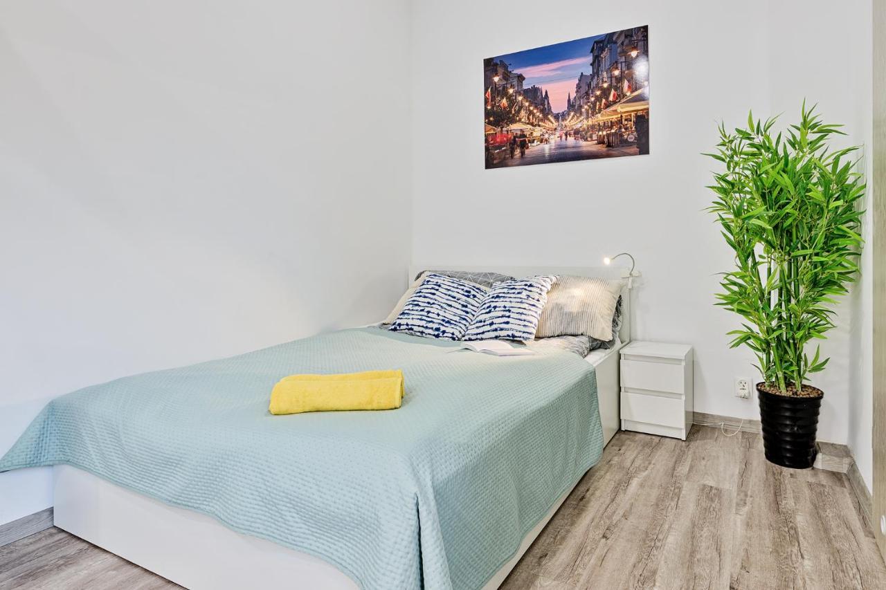 Delux9 Apartment Lodź Bagian luar foto